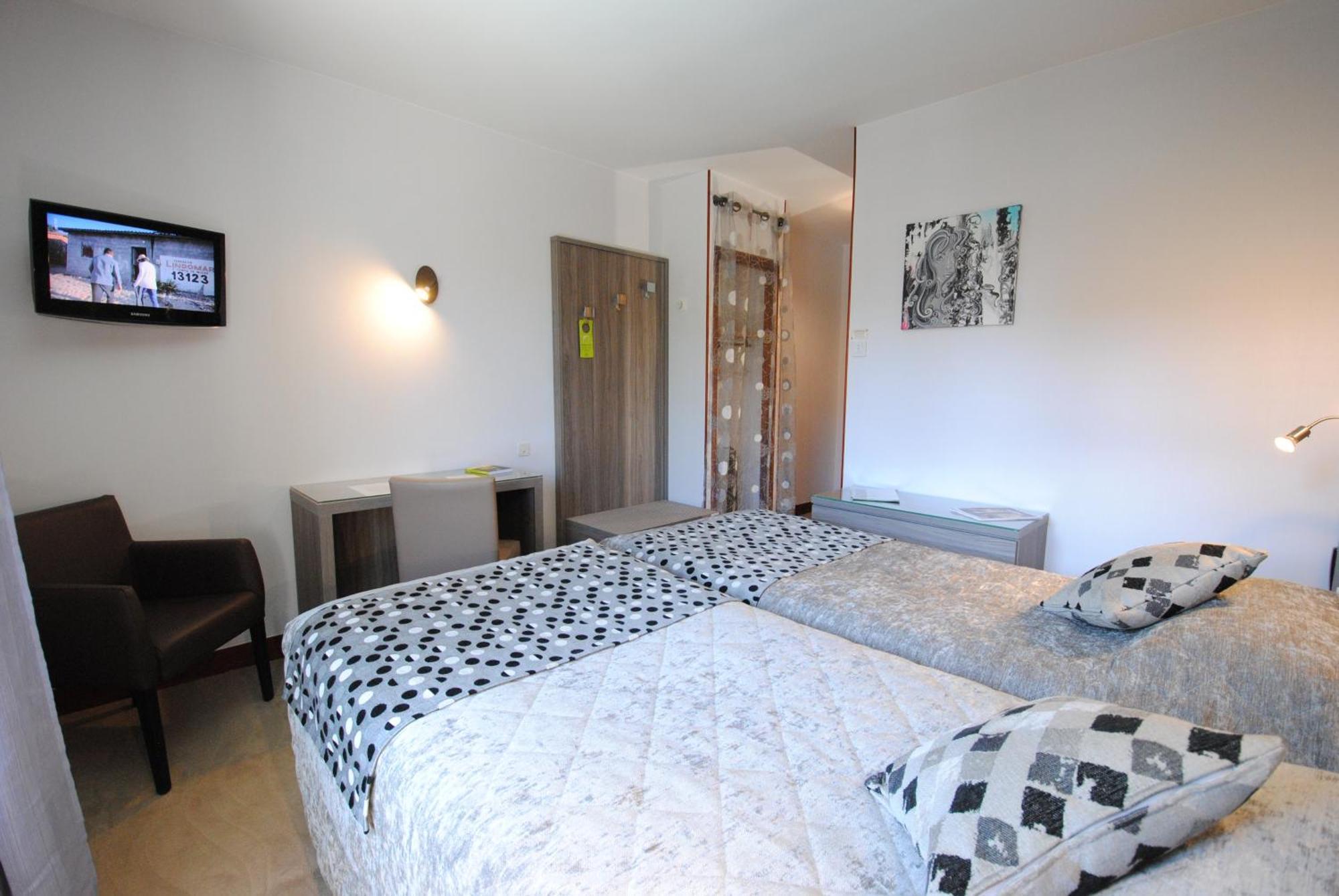 Logis Hostellerie Du Perigord Vert Brantôme Εξωτερικό φωτογραφία
