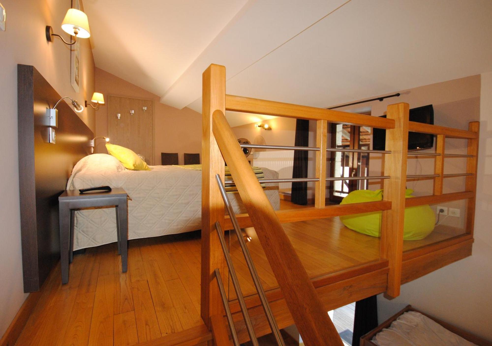 Logis Hostellerie Du Perigord Vert Brantôme Εξωτερικό φωτογραφία