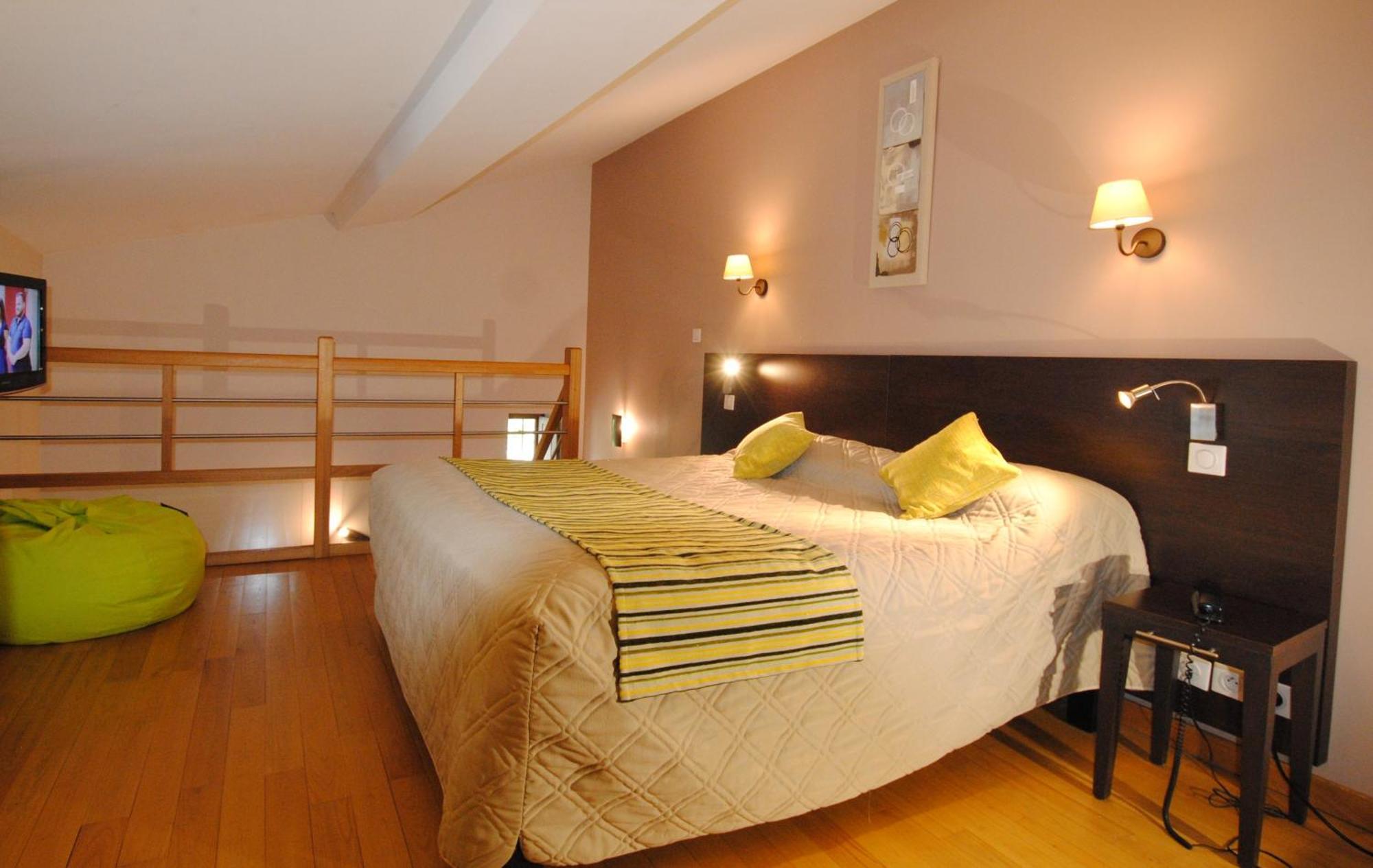 Logis Hostellerie Du Perigord Vert Brantôme Εξωτερικό φωτογραφία
