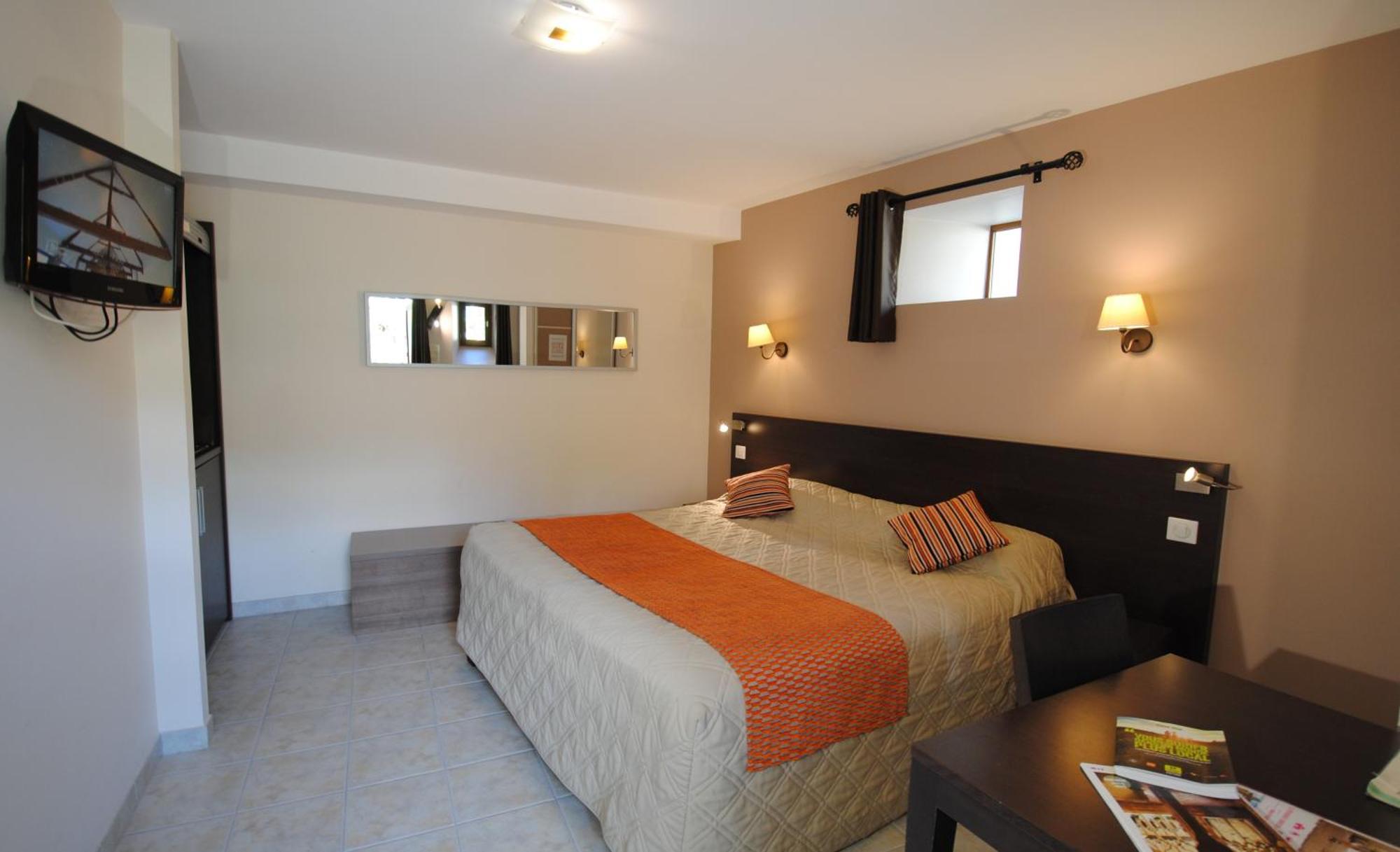 Logis Hostellerie Du Perigord Vert Brantôme Εξωτερικό φωτογραφία