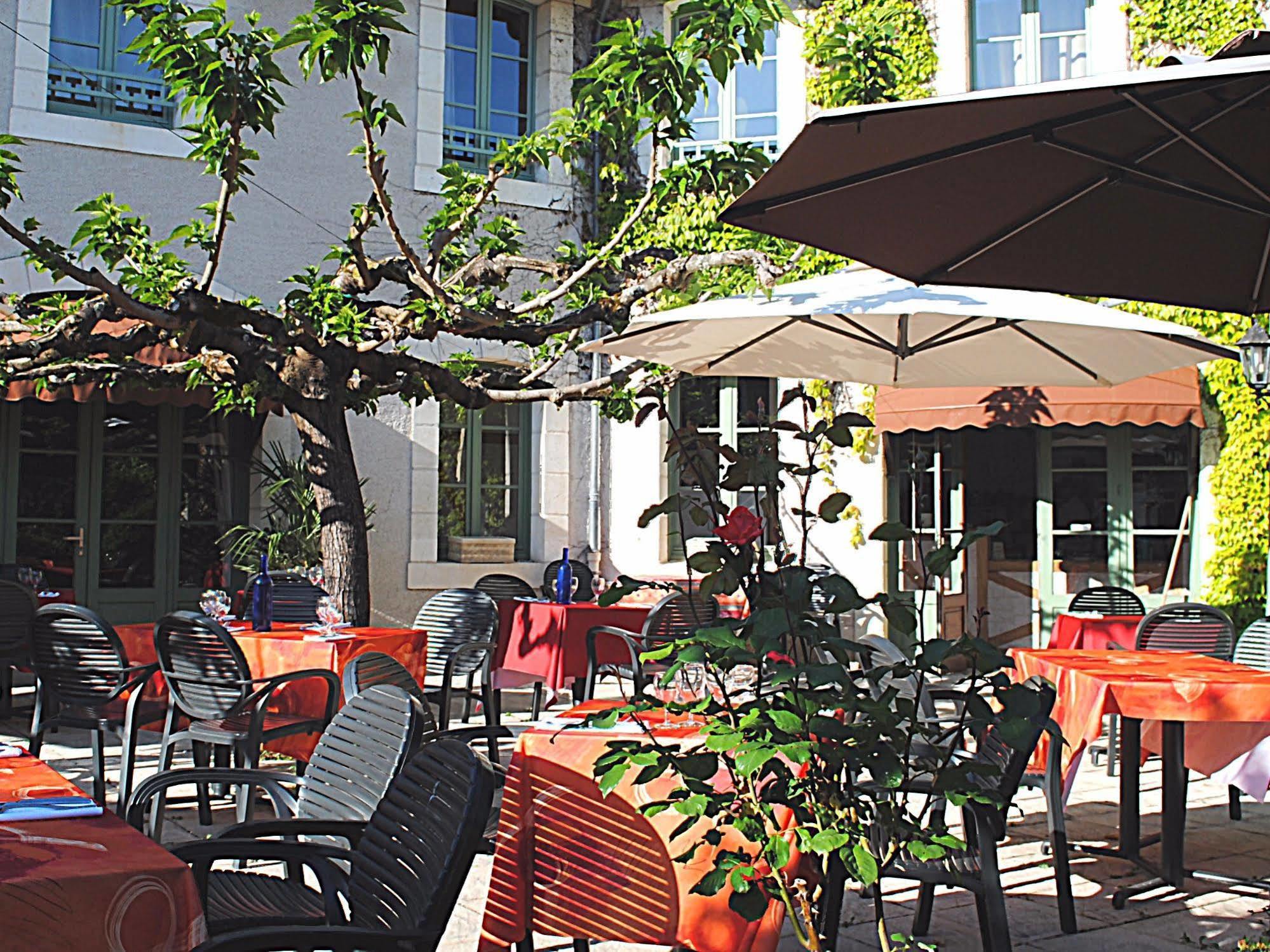Logis Hostellerie Du Perigord Vert Brantôme Εξωτερικό φωτογραφία